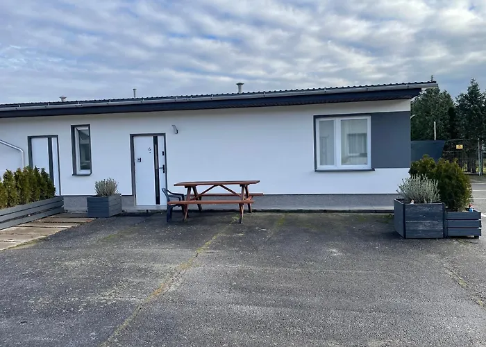 アパート In Finow